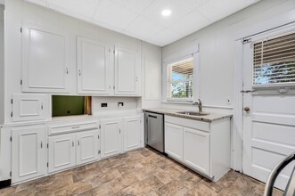 907 Myrtle St in Scranton, PA - Building Photo - Building Photo