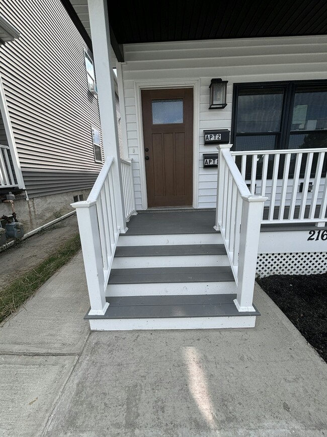 216 Harrison Ave-Unit -2nd floor in Scranton, PA - Building Photo - Building Photo