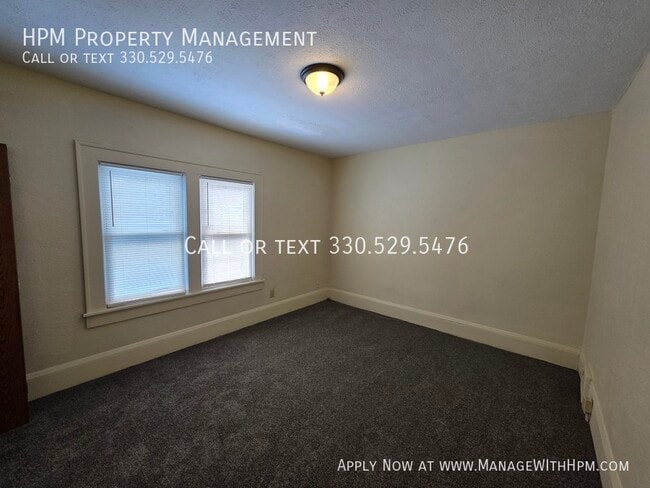 393 Cross St in Akron, OH - Building Photo - Building Photo