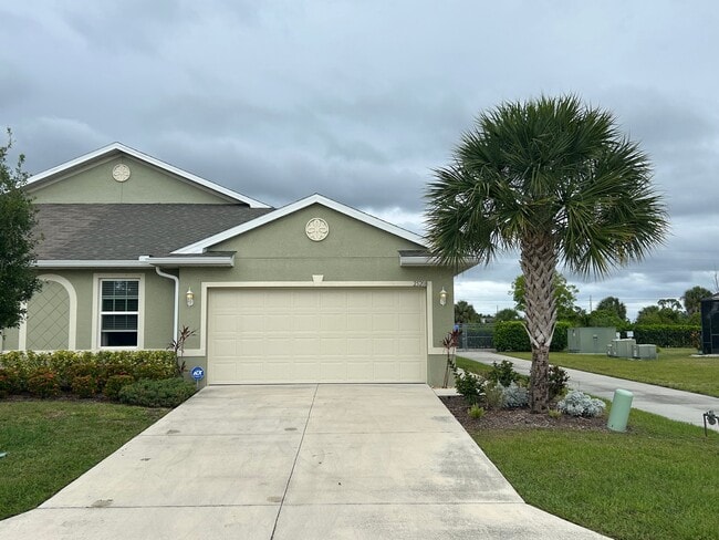 property at 25208 E Lenox Cir