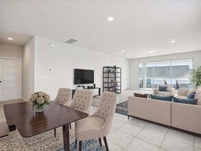 100 Peach Flt Ct in Liberty Hill, TX - Building Photo - Building Photo