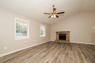 6245 Pembroke Way in Douglasville, GA - Building Photo - Building Photo