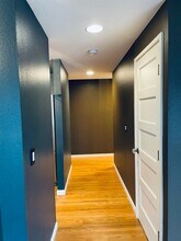 3920 Lake Washington Blvd SE in Bellevue, WA - Building Photo - Building Photo