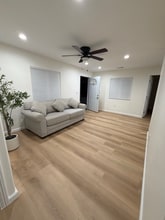 823 E Cypress St in Santa Maria, CA - Building Photo - Building Photo