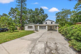 5805 N 43rd St, Unit SI ID1244333P in Tampa, FL - Building Photo - Building Photo