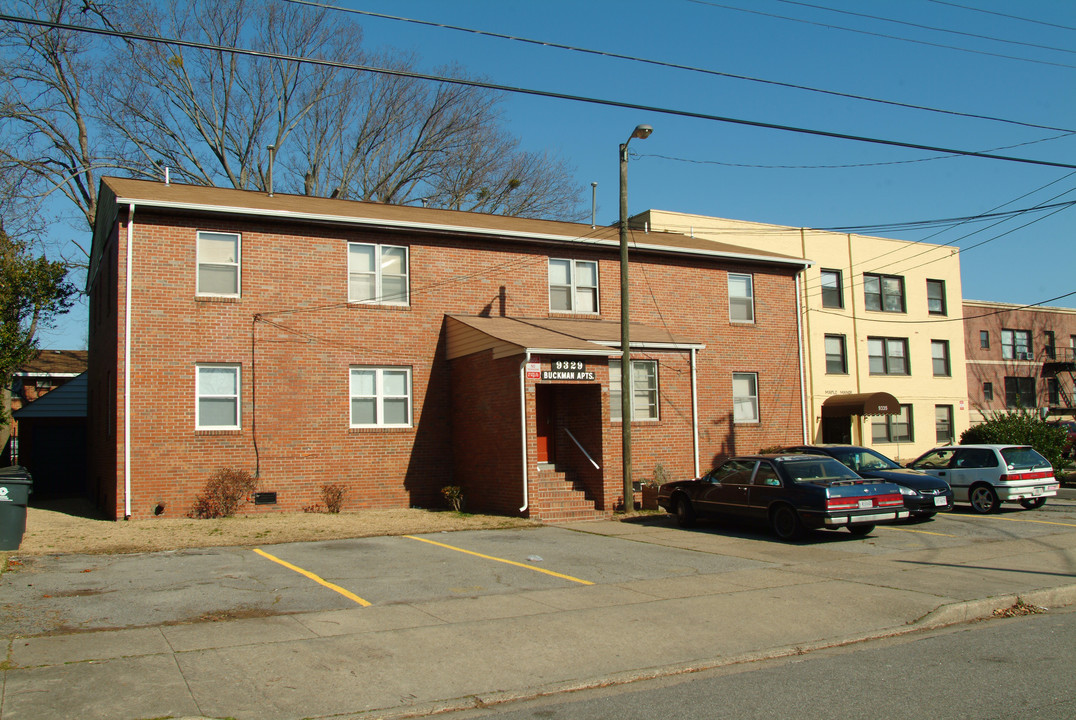 Buckman Apartments in Norfolk, VA - Building Photo