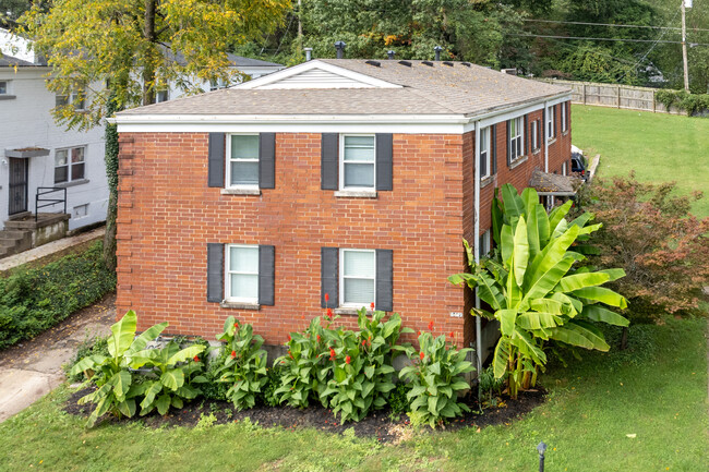 1449 Nightingale Rd in Louisville, KY - Foto de edificio - Building Photo