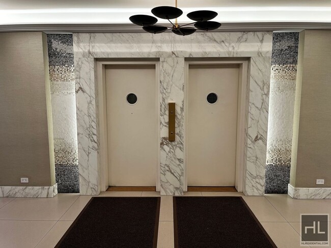 property at 160 W 73rd St