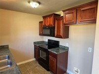 1070 Raspberry St in Elkins, AR - Building Photo - Building Photo