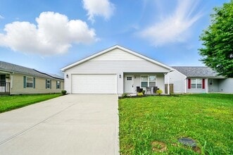 720 Diamond Loop in Middletown, OH - Building Photo - Building Photo