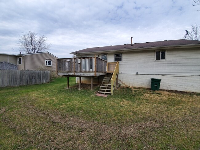 9060 Oakwood Dr in Norwalk, IA - Building Photo - Building Photo