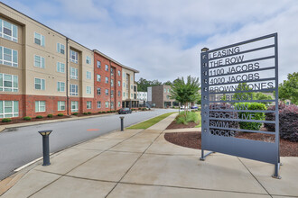 EPOCH in Seneca, SC - Foto de edificio - Building Photo