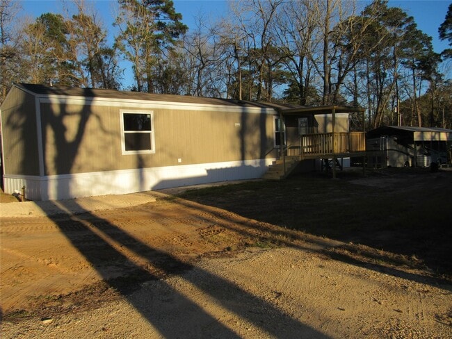 property at 141 Eagle Lake N
