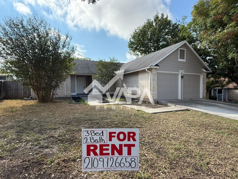6822 Raintree Forest in San Antonio, TX - Building Photo