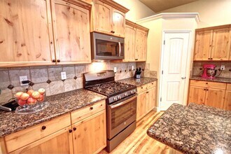 3757 N Quenzer Way in Meridian, ID - Building Photo - Building Photo