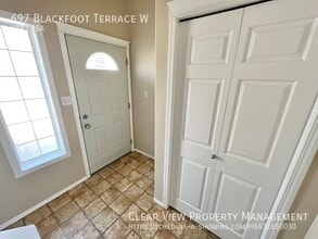 697 Blackfoot Terrace W in Lethbridge, AB - Building Photo - Building Photo