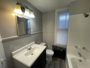 631 Roosevelt Ave in York, PA - Building Photo - Building Photo