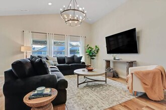 187 W Waukesha St in Meridian, ID - Building Photo - Building Photo