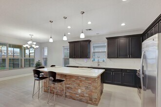11532 SW Mountain Ash Cir in Port St. Lucie, FL - Building Photo - Building Photo