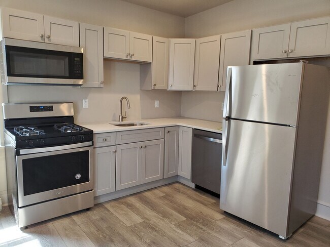 property at 448 W Orange St