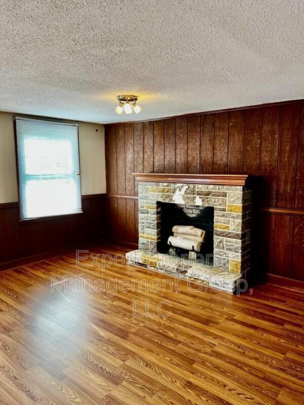 103 Winterlochen Dr in Dunn, NC - Building Photo - Building Photo