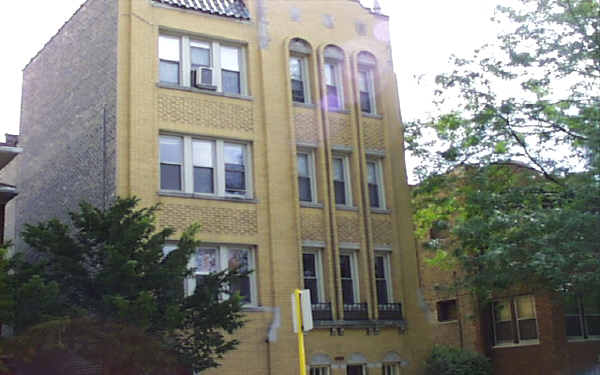 4327-4329 N Richmond St in Chicago, IL - Building Photo