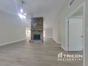337 Knollwood Ln in Woodstock, GA - Building Photo - Building Photo