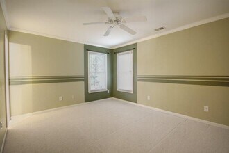1050 Knoll Terrace in Roswell, GA - Building Photo - Building Photo