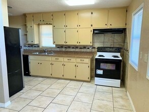 2906 NW Euclid Ave in Lawton, OK - Building Photo - Building Photo