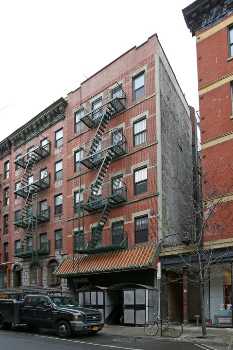 101 Orchard St in New York, NY - Building Photo