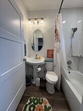 380 Utah Ave-Unit -Unit C in Hildale, UT - Building Photo - Building Photo