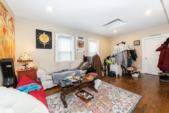1451 Tremont St, Unit #1566 - 3 in Boston, MA - Building Photo - Building Photo