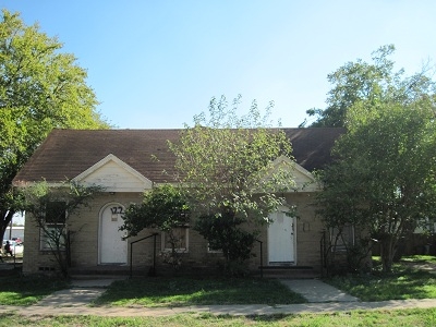 220 E Walnut St in Hillsboro, TX - Building Photo - Building Photo