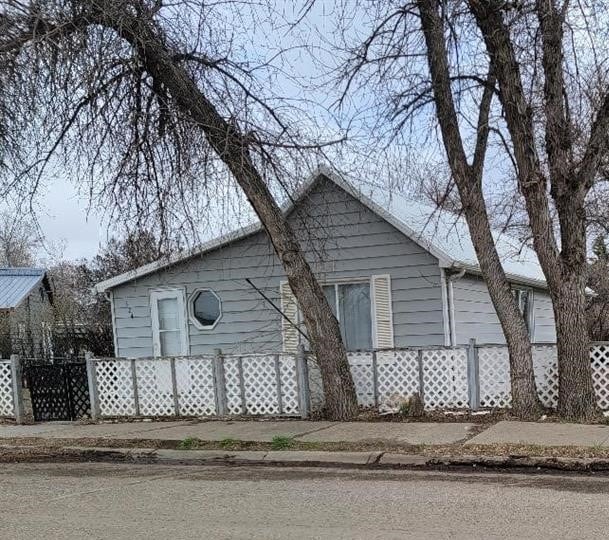property at 324 Blaine St