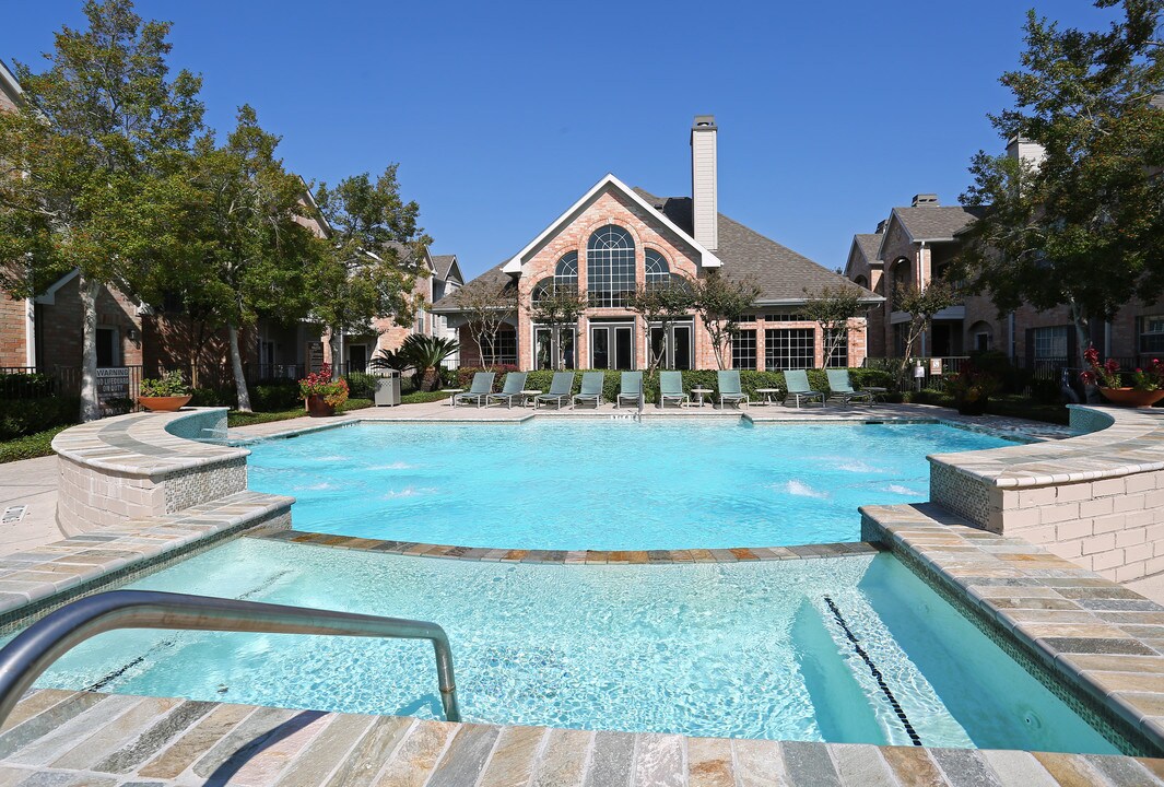 Richmond Towne Homes in Houston, TX - Building Photo