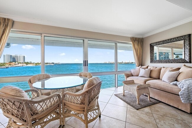 property at 400 Wilma Cir