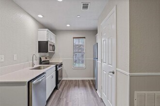 5000 League Line Rd in Conroe, TX - Building Photo - Building Photo