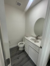 148 E Amador St in Fresno, CA - Building Photo - Building Photo