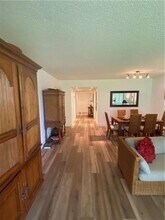 4280 Oaks Terrace in Pompano Beach, FL - Building Photo - Building Photo