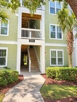 1814 Chatelain Way in Mount Pleasant, SC - Building Photo