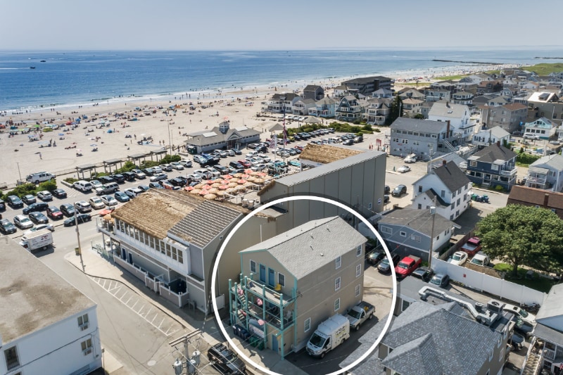 1 L St in Hampton, NH - Building Photo