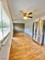 106 Leeland Heights Blvd W in Lehigh Acres, FL - Building Photo