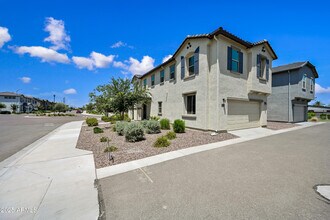 4035 S 58th Ln in Phoenix, AZ - Building Photo - Building Photo
