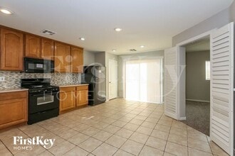 8905 W Perfect Diamond Ct in Las Vegas, NV - Building Photo - Building Photo
