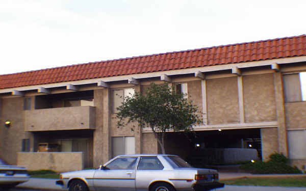 612 N Nicholson Ave in Monterey Park, CA - Building Photo