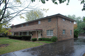 3156-3176 Northwest Blvd in Upper Arlington, OH - Building Photo - Building Photo