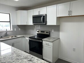 701 E Morton St in Denison, TX - Building Photo - Building Photo