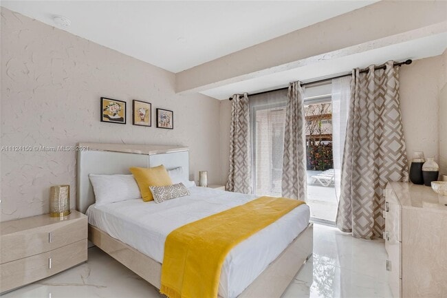 1960 Coral Reef Dr in Pompano Beach, FL - Building Photo - Building Photo