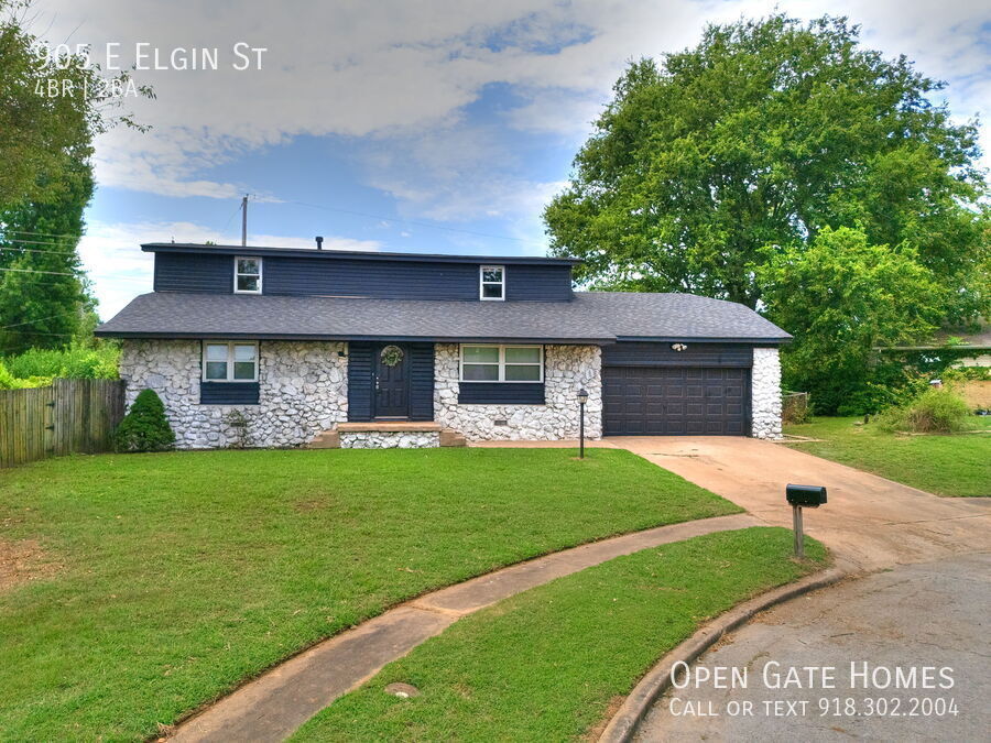 905 E Elgin St in Broken Arrow, OK - Building Photo