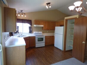 791 Eagle Dr in Loveland, CO - Building Photo - Building Photo